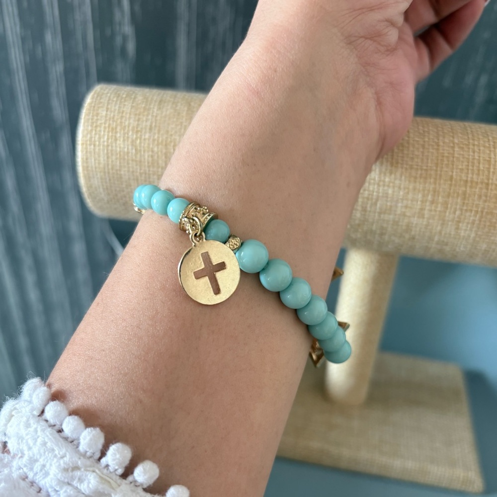 NWT Gold Cross Turquoise Bead Stretch Bracelet